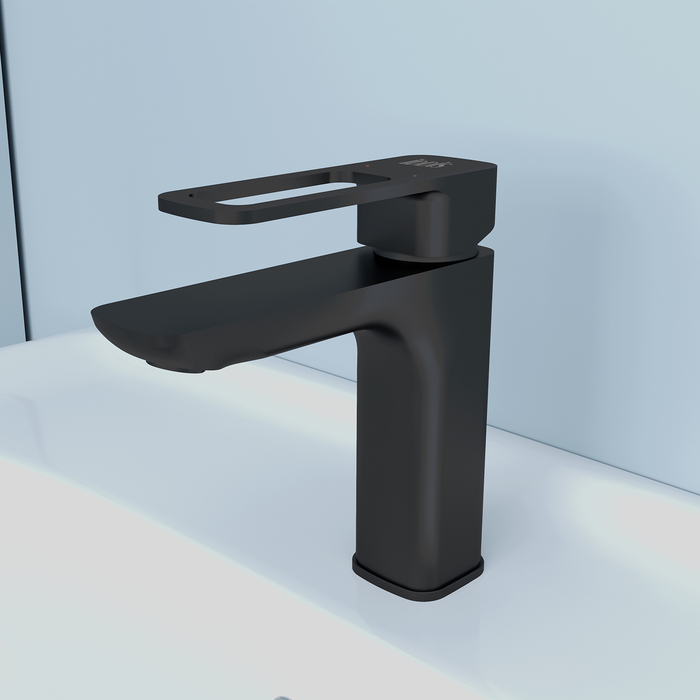 Купить Смеситель для раковины IDDIS Slide черный SLIBL00i01